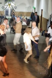 Majáles sa konal 10.5.2025 na mieste  Kostolný Sek časť - Šuramy okres Nové Zámky na PLESE hral DJ MARK 